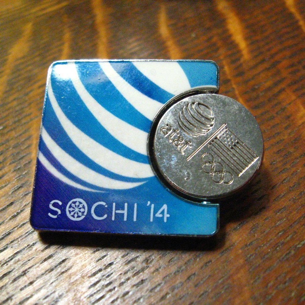 🇺🇸 AT&T Sochi 2014 Olympics Vintage Lapel Pin